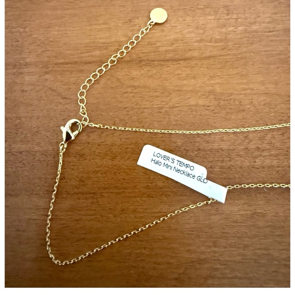 NWT Lover’s Tempo Halo Mini Necklace Cubic Zirconia
Gold Rhodium - Picture 7 of 7